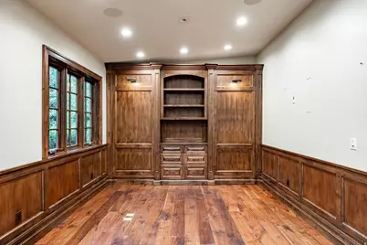 2400 E Walker Ln S, Holladay, UT 84117 - Photo 47