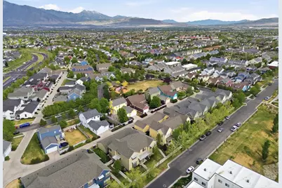 10481 S Oquirrh Rd, South Jordan, UT 84009 - Photo 45