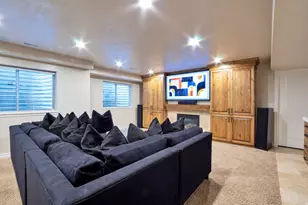 577 S Ridge Top Ln E, North Salt Lake, UT 84054 - Photo 29