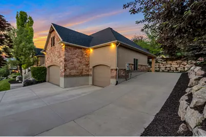 577 S Ridge Top Ln E, North Salt Lake, UT 84054 - Photo 43