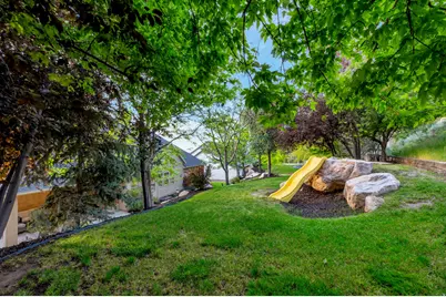 577 S Ridge Top Ln E, North Salt Lake, UT 84054 - Photo 51