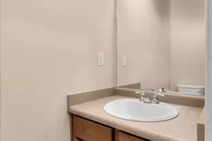 760 E Hidden Mnr Cir, Lehi, UT 84043 - Photo 11