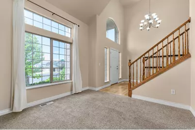760 E Hidden Manor Cir, Lehi, UT 84043 - Photo 3
