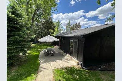 7526 S Mitt Ln, Cottonwood Heights, UT 84121 - Photo 27