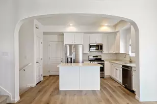 2699 N 900 W, Lehi, UT 84043 - Photo 7
