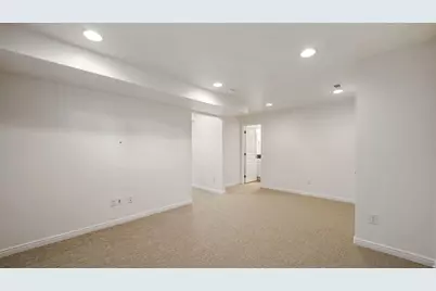 2699 N 900 W, Lehi, UT 84043 - Photo 13
