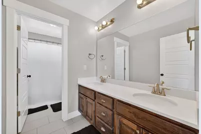 13742 S Bronco Hills Cir, Herriman, UT 84096 - Photo 27