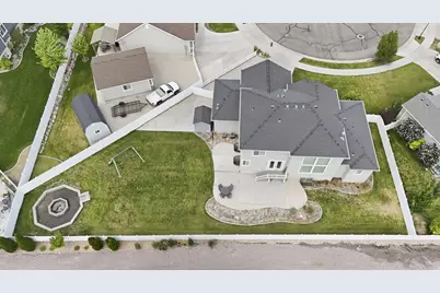 13742 S Bronco Hills Cir, Herriman, UT 84096 - Photo 3
