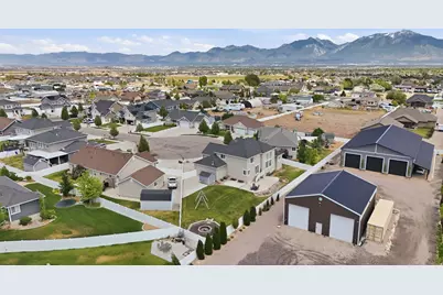 13742 S Bronco Hills Cir, Herriman, UT 84096 - Photo 37