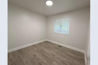 3575 S 3200 W #9D, Salt Lake City, UT 84119 - Photo 11