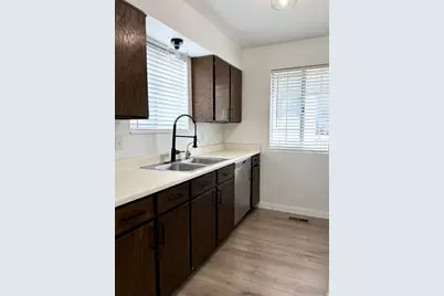 3575 S 3200 W #9D, Salt Lake City, UT 84119 - Photo 5