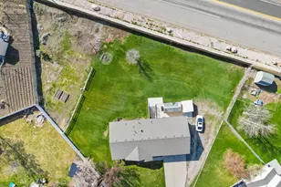 1055 W 325 N, Hyrum, UT 84319 - Photo 39