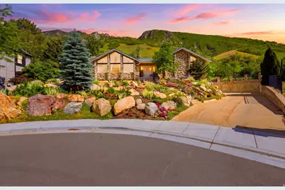 7379 S Silver King Cir, Cottonwood Heights, UT 84121 - Photo 1