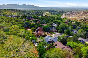 7379 S Silver King Circle, Cottonwood Heights, UT 84121 - Photo 11