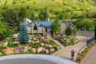 7379 S Silver King Circle, Cottonwood Heights, UT 84121 - Photo 3