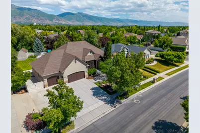 186 N Mountain Vistas Rd, Kaysville, UT 84037 - Photo 1