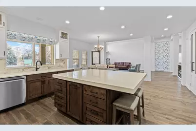 186 N Mountain Vistas Rd, Kaysville, UT 84037 - Photo 13