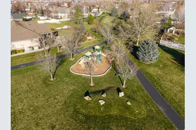 186 N Mountain Vistas Rd, Kaysville, UT 84037 - Photo 45