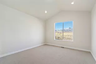 7646 S Flattop Mount Dr W, West Jordan, UT 84081 - Photo 11