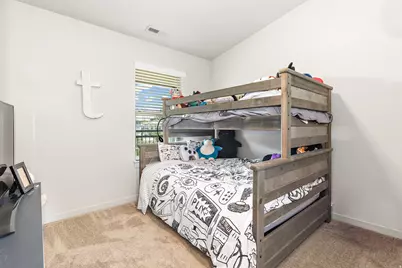 1079 W 965 N #402, Orem, UT 84057 - Photo 11