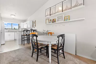 1079 W 965 N #402, Orem, UT 84057 - Photo 5