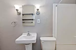 75 N 600 W, Provo, UT 84601 - Photo 19