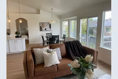 4105 E Comanche St, Eagle Mountain, UT 84005 - Photo 7