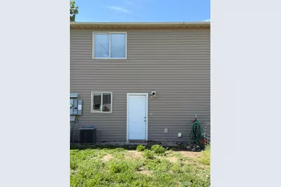 256 W 350 N #UNIT B, Vernal, UT 84078 - Photo 21