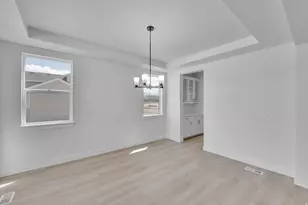 12298 S Lupine Meadow Cv, Herriman, UT 84096 - Photo 5