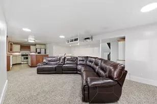 2342 E Charros Rd, Sandy, UT 84092 - Photo 49