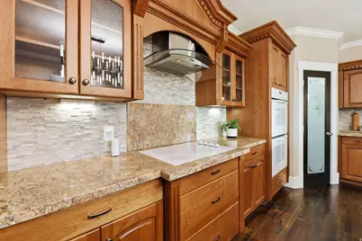 2342 E Charros Rd, Sandy, UT 84092 - Photo 21