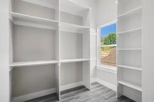708 E Edgewood Dr, South Ogden, UT 84403 - Photo 15