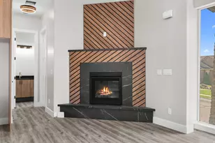 708 E Edgewood Dr, South Ogden, UT 84403 - Photo 9