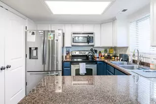 887 E Cedar Pine Ct S, Salt Lake City, UT 84106 - Photo 7
