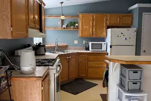 7137 W Arabian Way S, West Valley, UT 84128 - Photo 7