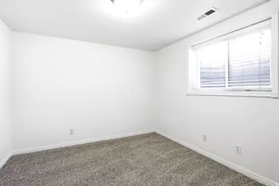 6911 S Coneflower Ct W, West Jordan, UT 84084 - Photo 25