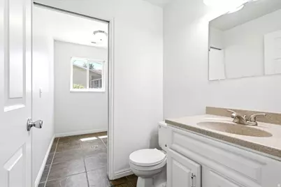 6911 S Coneflower Ct W, West Jordan, UT 84084 - Photo 13