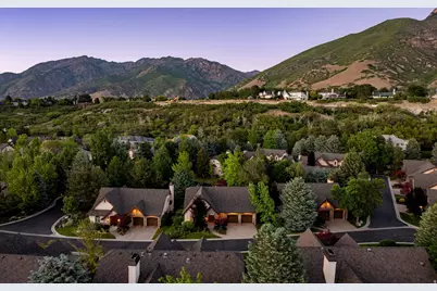 8371 S Via Riviera Way, Cottonwood Heights, UT 84093 - Photo 7