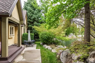 8371 S Via Riviera Way, Cottonwood Heights, UT 84093 - Photo 15