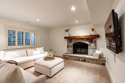 8371 S Via Riviera Way, Cottonwood Heights, UT 84093 - Photo 27