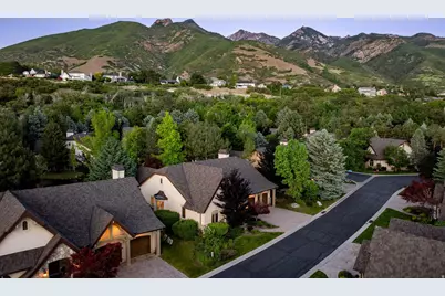 8371 S Via Riviera Way, Cottonwood Heights, UT 84093 - Photo 43
