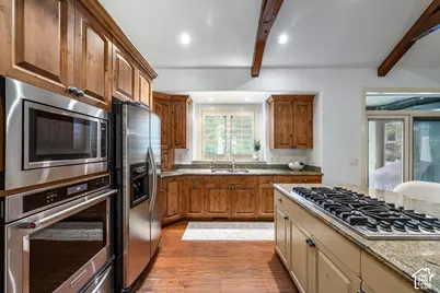 8371 S Via Riviera Way, Cottonwood Heights, UT 84093 - Photo 13