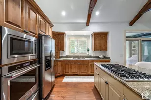 8371 S Via Riviera Way, Cottonwood Heights, UT 84093 - Photo 13