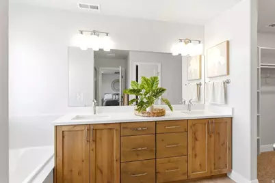1642 W 3125 N, Pleasant View, UT 84414 - Photo 21
