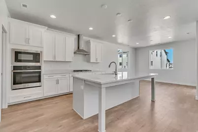 2522 W 3640 S #607, Syracuse, UT 84075 - Photo 3