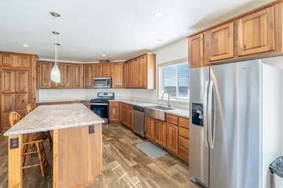 700 E Peter Springs Rd, Monticello, UT 84535 - Photo 9