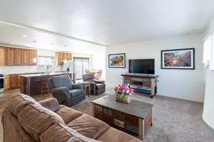 700 E Peter Springs Rd, Monticello, UT 84535 - Photo 15