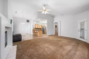 39 N Valley View Dr, Saint George, UT 84770 - Photo 9