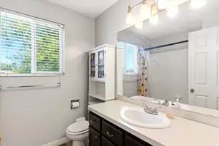 1016 N 525 W, Clinton, UT 84015 - Photo 21