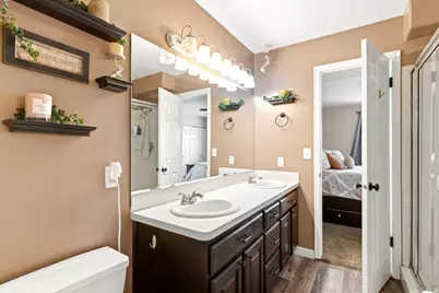 1016 N 525 W, Clinton, UT 84015 - Photo 17